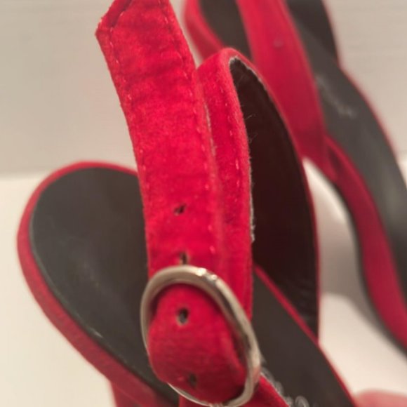 Luxe Red Suede High Heels with Dazzling Rhinestone Accents - Picture 3 of 8